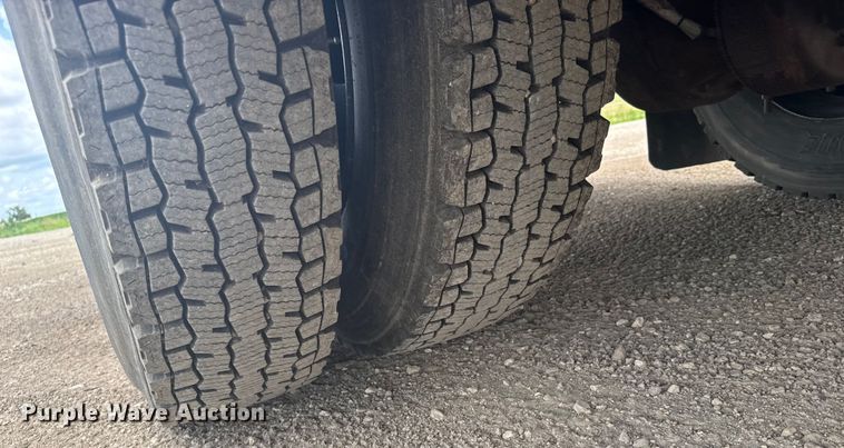 image for item ER2227 2011 Thomas Built school bus