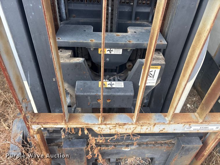 image for item ET7001 Crown RR 5000 Series order picker