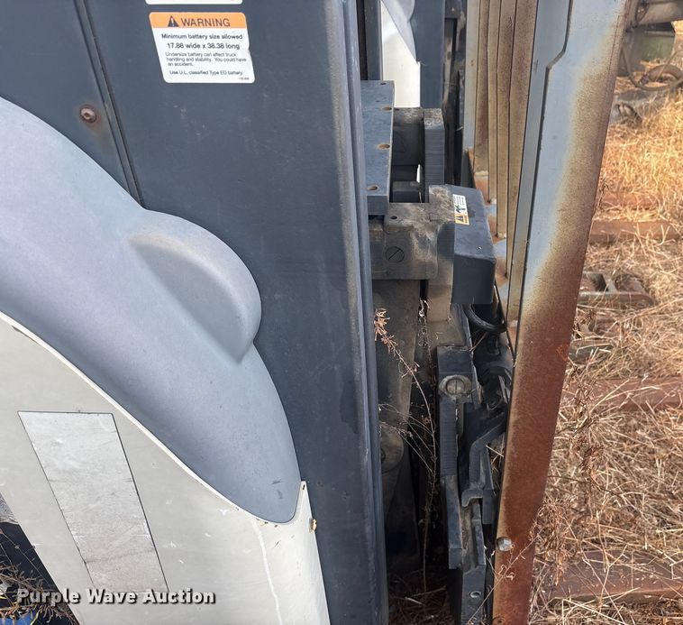 image for item ET7001 Crown RR 5000 Series order picker