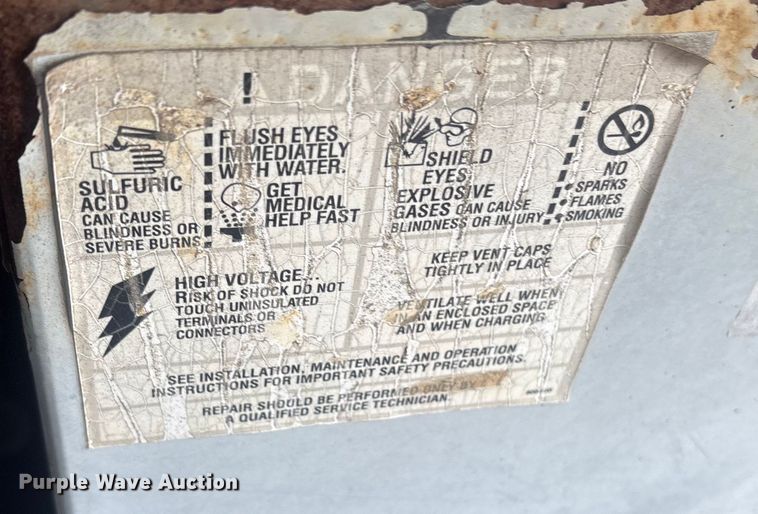 image for item ET7002 Crown RR 5200 Series order picker