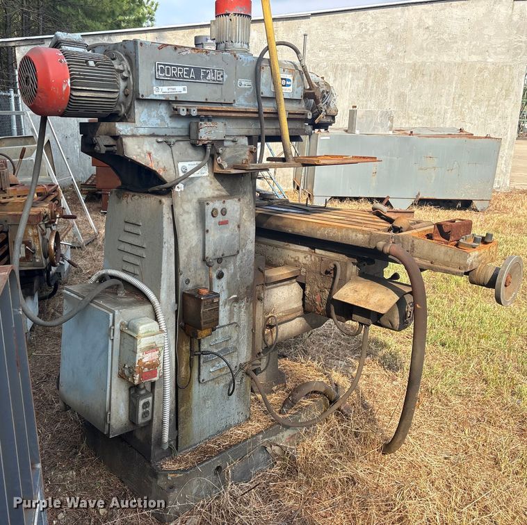 image for item ET7003 Correa F2UE milling machine