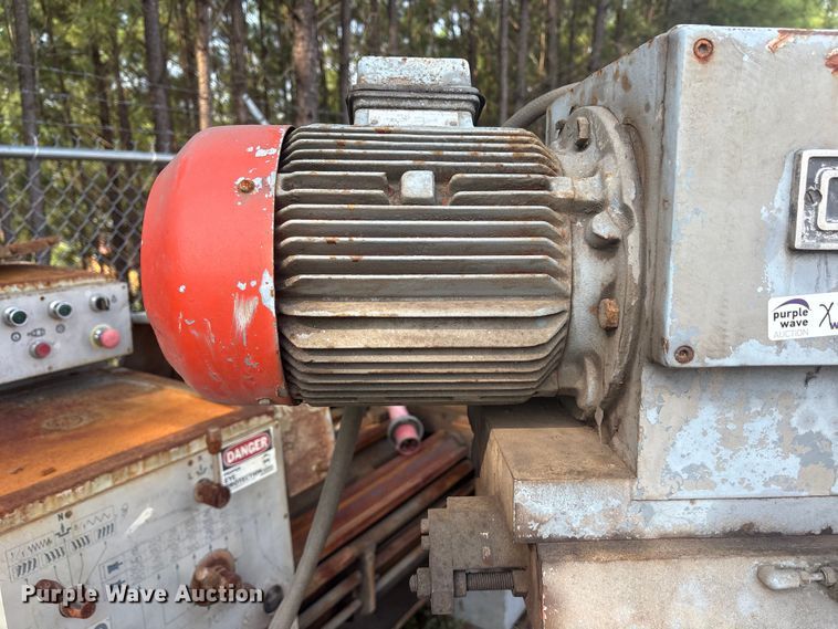 image for item ET7003 Correa F2UE milling machine