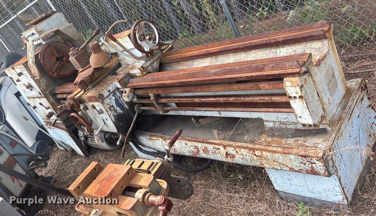 image for item ET7004 Ponar Wrockar TUR-50 lathe