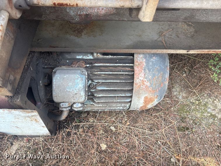 image for item ET7004 Ponar Wrockar TUR-50 lathe