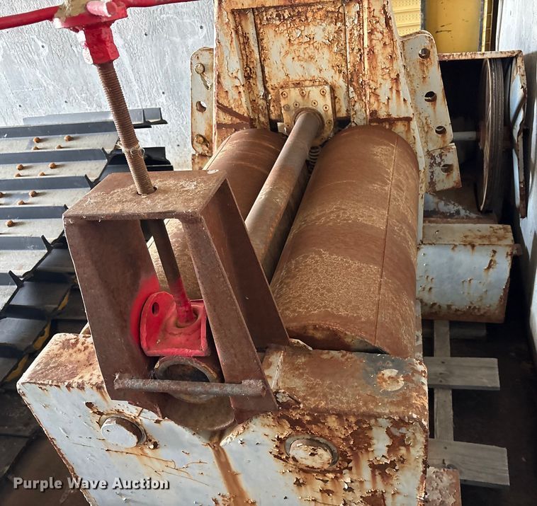 image for item ET7010 Sheet metal rolling machine