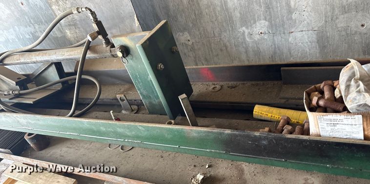 image for item ET7011 Hydraulic cylinder repair bench