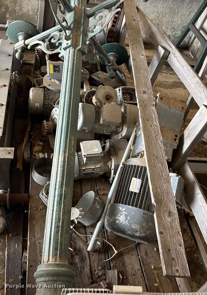 image for item ET7012 Miller CP-300 Tools