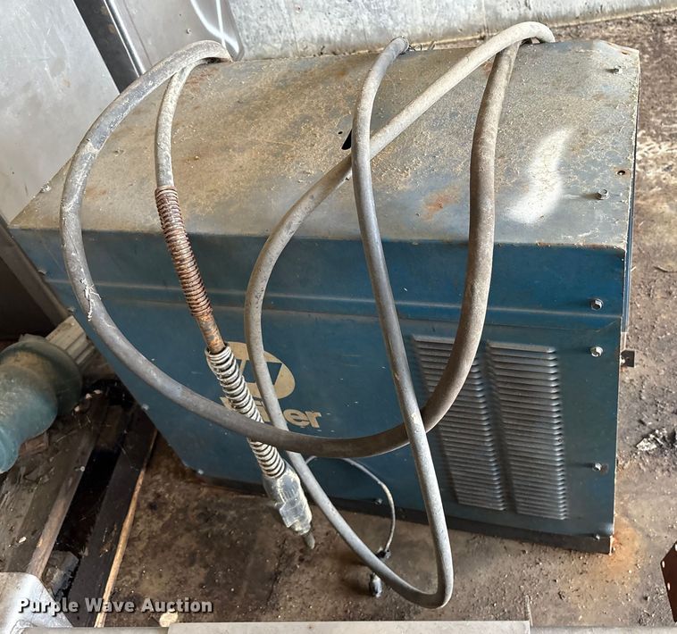 image for item ET7012 Miller CP-300 Tools