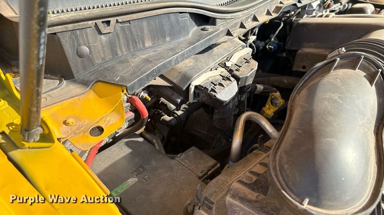 image for item EU2062 2019 Ford F350 Super Duty  utility bed pickup truck