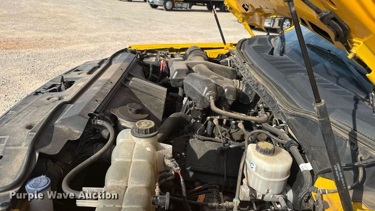 image for item EU2062 2019 Ford F350 Super Duty  utility bed pickup truck