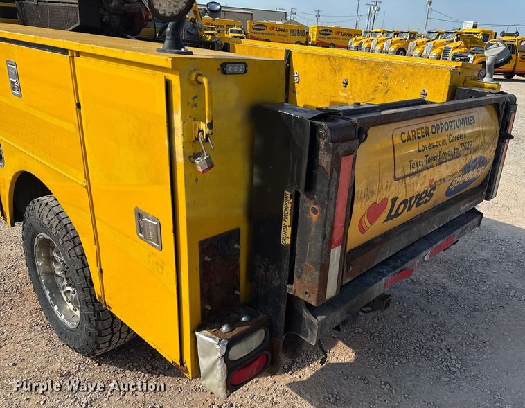 image for item EU2064 2015 Ford F250 utility bed pickup truck