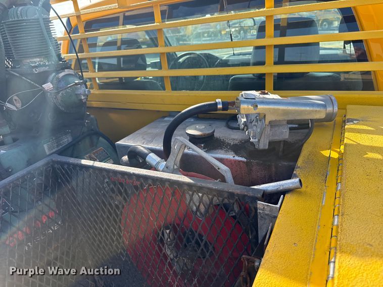 image for item EU2064 2015 Ford F250 utility bed pickup truck