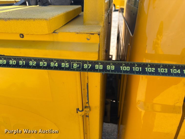 image for item EU2064 2015 Ford F250 utility bed pickup truck