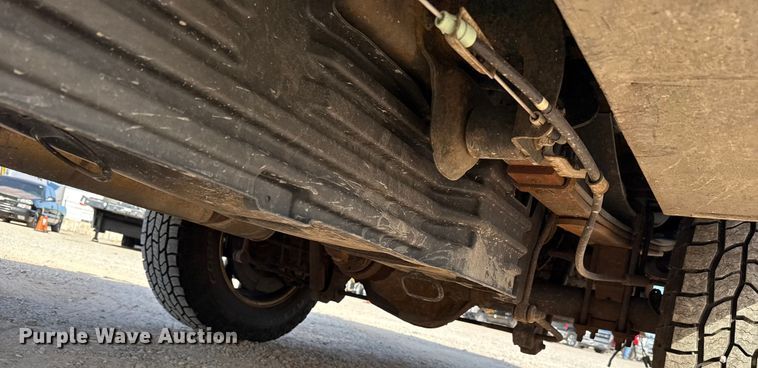 image for item EU2064 2015 Ford F250 utility bed pickup truck