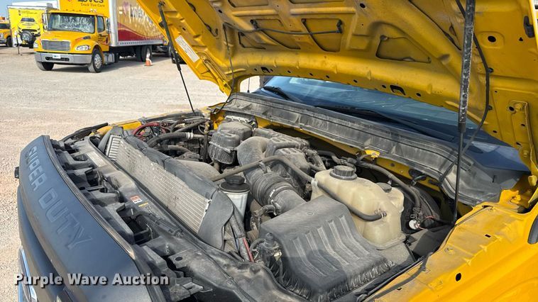 image for item EU2064 2015 Ford F250 utility bed pickup truck