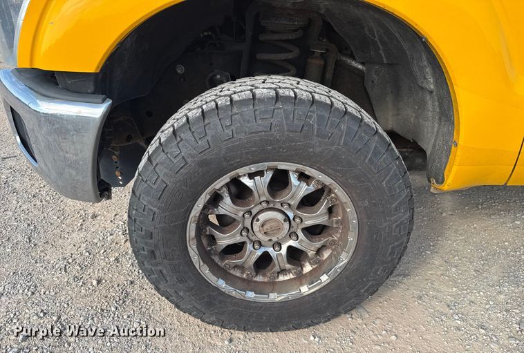 image for item EU2064 2015 Ford F250 utility bed pickup truck