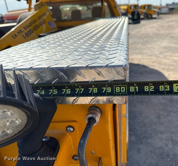 image for item EU2065 2021 Ford F350 Super Duty  utility bed pickup truck