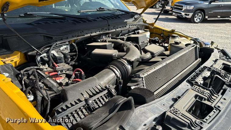 image for item EU2065 2021 Ford F350 Super Duty  utility bed pickup truck