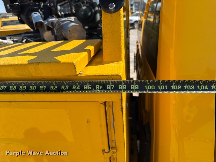 image for item EU2066 2016 Chevrolet Silverado 3500HD utility bed pickup truck