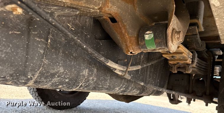 image for item EU2066 2016 Chevrolet Silverado 3500HD utility bed pickup truck