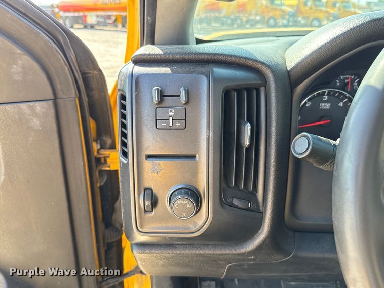 image for item EU2066 2016 Chevrolet Silverado 3500HD utility bed pickup truck