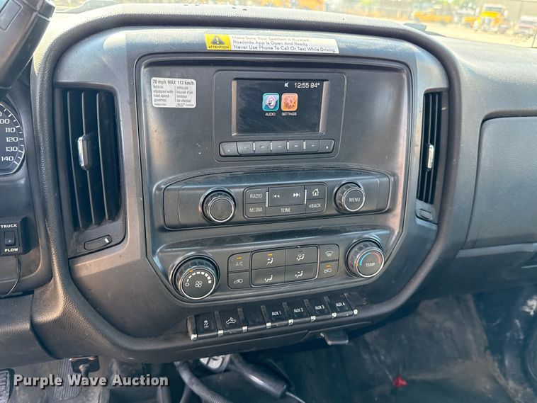 image for item EU2066 2016 Chevrolet Silverado 3500HD utility bed pickup truck