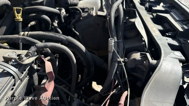 image for item EU2067 2015 Ford F350 Super Duty  utility bed pickup truck