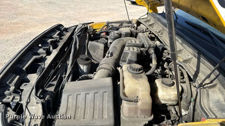 image for item EU2067 2015 Ford F350 Super Duty  utility bed pickup truck