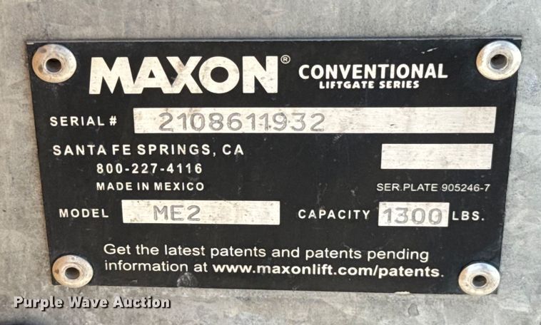 image for item EU2068 2022 Ford F350 Super Duty  utility bed pickup truck