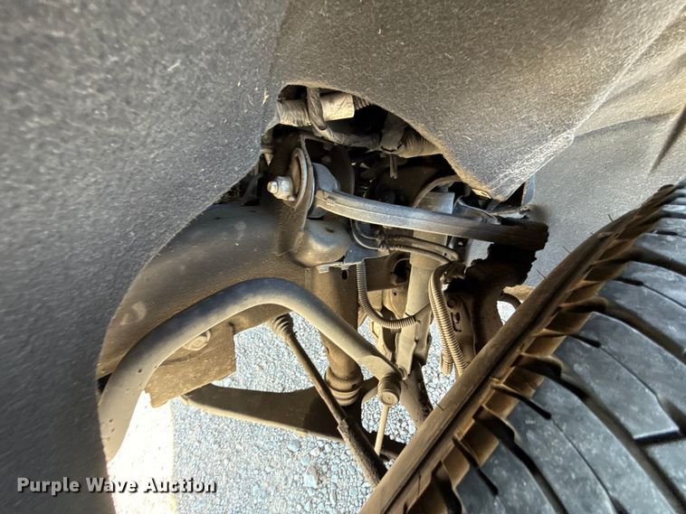 image for item EU2069 2021 Chevrolet Silverado 3500HD utility bed pickup truck