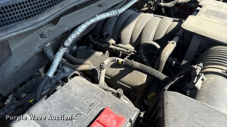 image for item EU2069 2021 Chevrolet Silverado 3500HD utility bed pickup truck