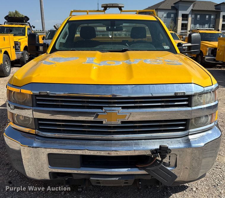 image for item EU2070 2015 Chevrolet Silverado 3500HD utility bed pickup truck