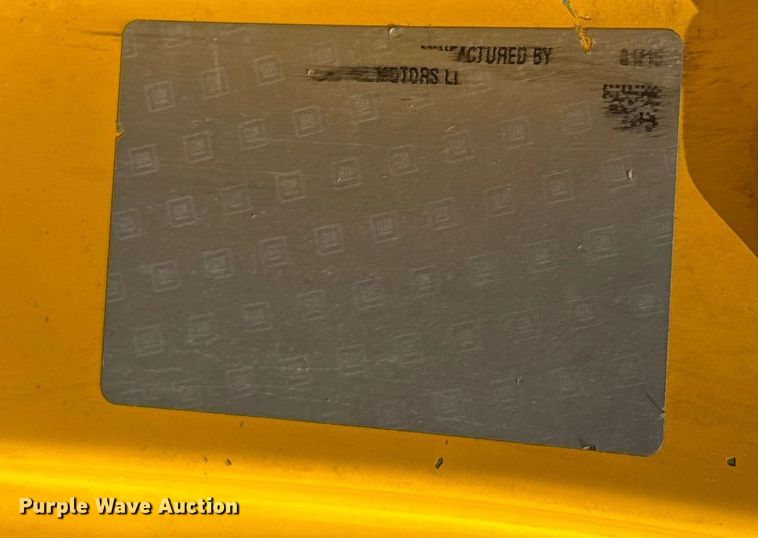 image for item EU2070 2015 Chevrolet Silverado 3500HD utility bed pickup truck