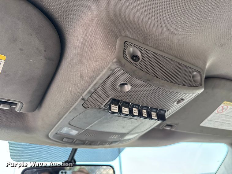 image for item EU2071 2019 Ford F350 utility bed pickup truck