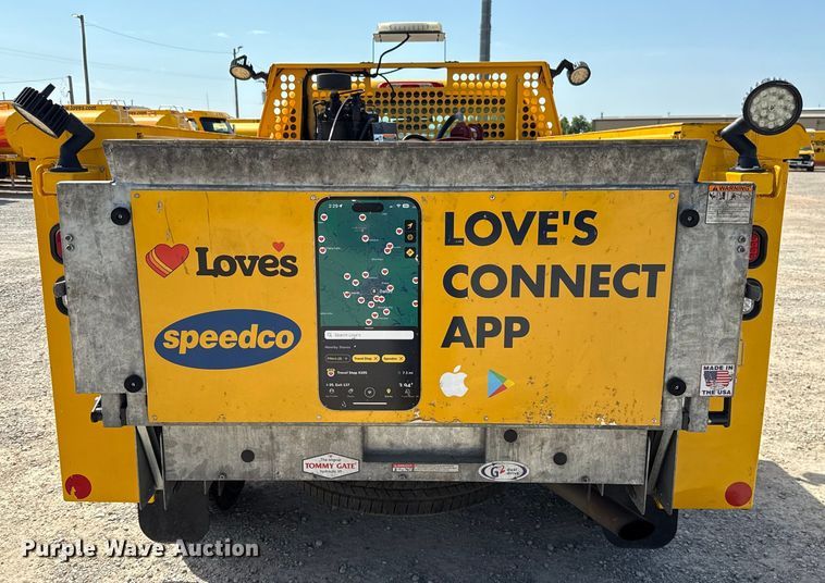 image for item EU2073 2017 Chevrolet Silverado 3500HD utility bed pickup truck