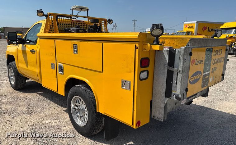 image for item EU2073 2017 Chevrolet Silverado 3500HD utility bed pickup truck