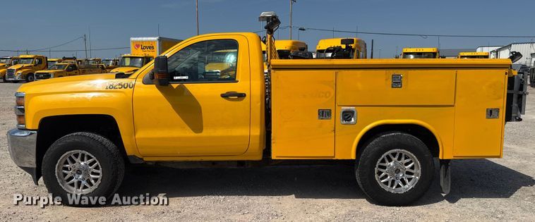 image for item EU2073 2017 Chevrolet Silverado 3500HD utility bed pickup truck