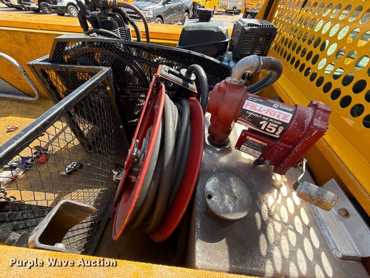 image for item EU2073 2017 Chevrolet Silverado 3500HD utility bed pickup truck