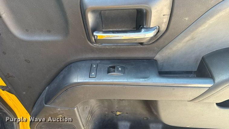 image for item EU2073 2017 Chevrolet Silverado 3500HD utility bed pickup truck