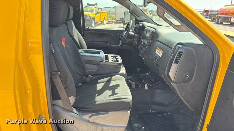 image for item EU2073 2017 Chevrolet Silverado 3500HD utility bed pickup truck