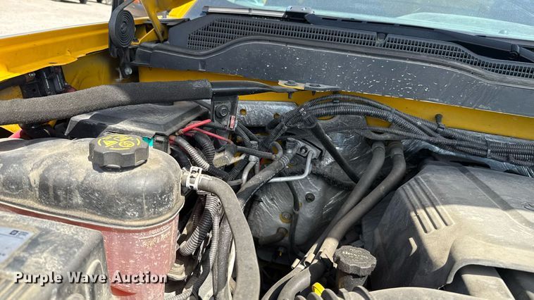 image for item EU2073 2017 Chevrolet Silverado 3500HD utility bed pickup truck