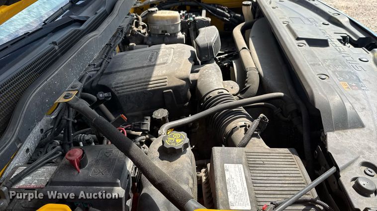 image for item EU2073 2017 Chevrolet Silverado 3500HD utility bed pickup truck