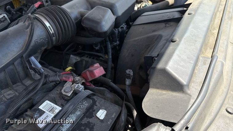 image for item EU2074 2017 Ford F350 Super Duty  utility bed pickup truck