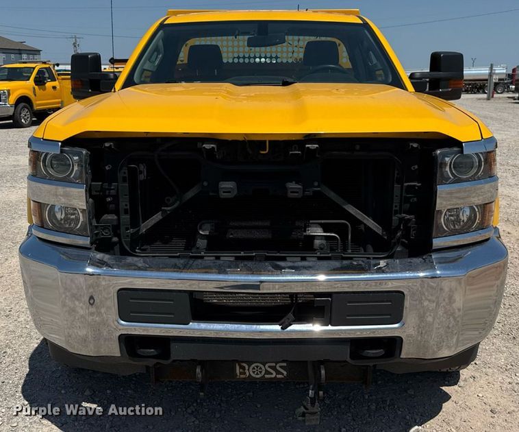 image for item EU2076 2017 Chevrolet Silverado 3500HD utility bed pickup truck