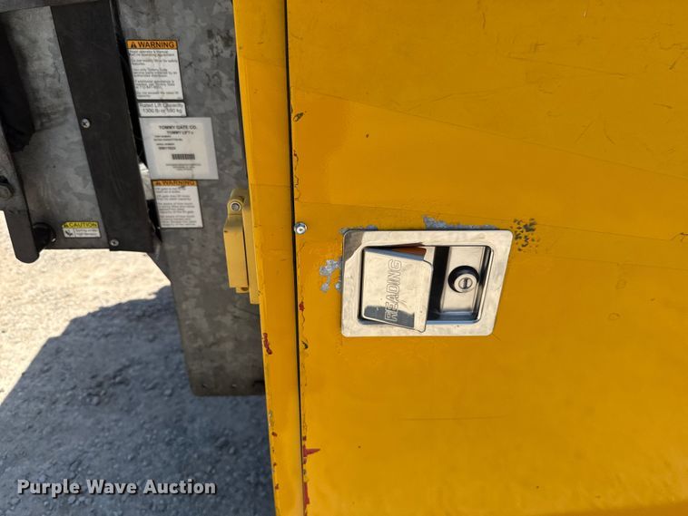 image for item EU2076 2017 Chevrolet Silverado 3500HD utility bed pickup truck