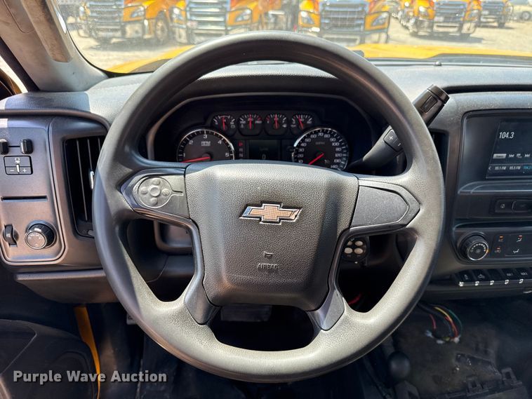 image for item EU2076 2017 Chevrolet Silverado 3500HD utility bed pickup truck