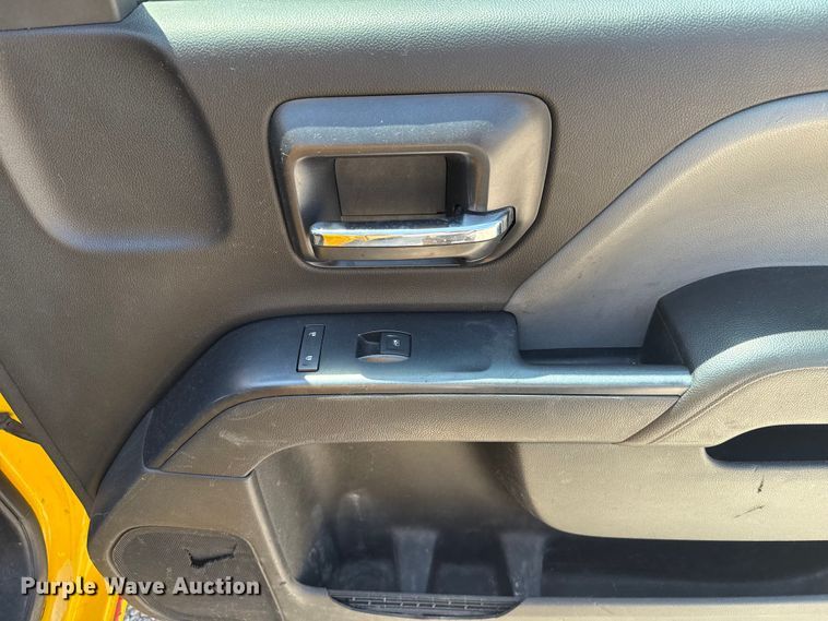 image for item EU2076 2017 Chevrolet Silverado 3500HD utility bed pickup truck