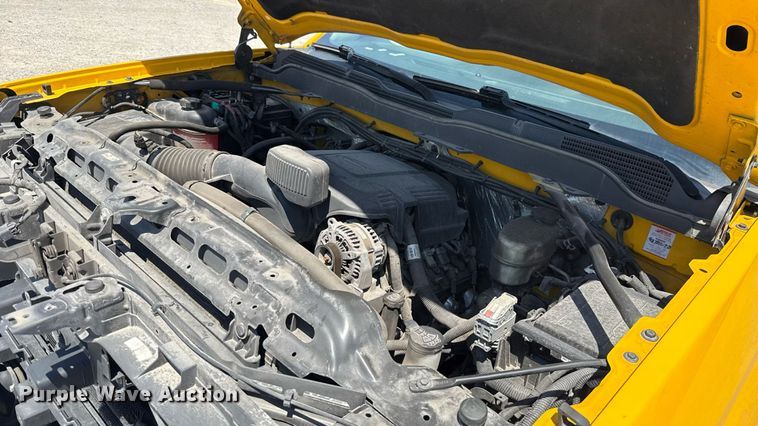 image for item EU2076 2017 Chevrolet Silverado 3500HD utility bed pickup truck