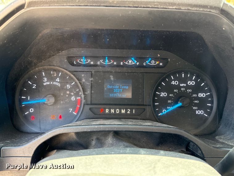 image for item EU2077 2017 Ford F350 Super Duty  utility bed pickup truck