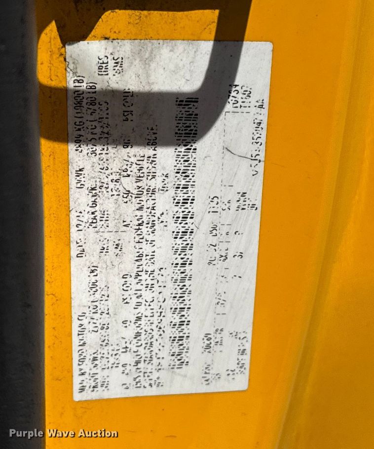 image for item EU2077 2017 Ford F350 Super Duty  utility bed pickup truck